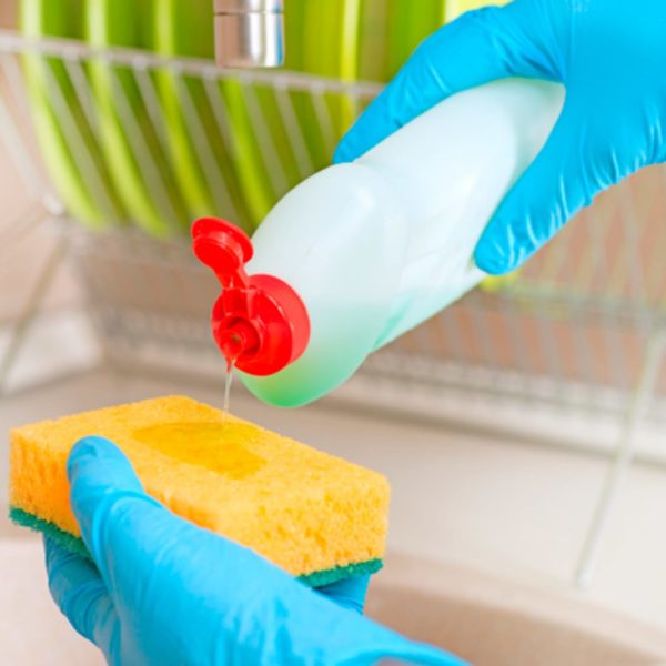 How to Use Dishwashing Liquid