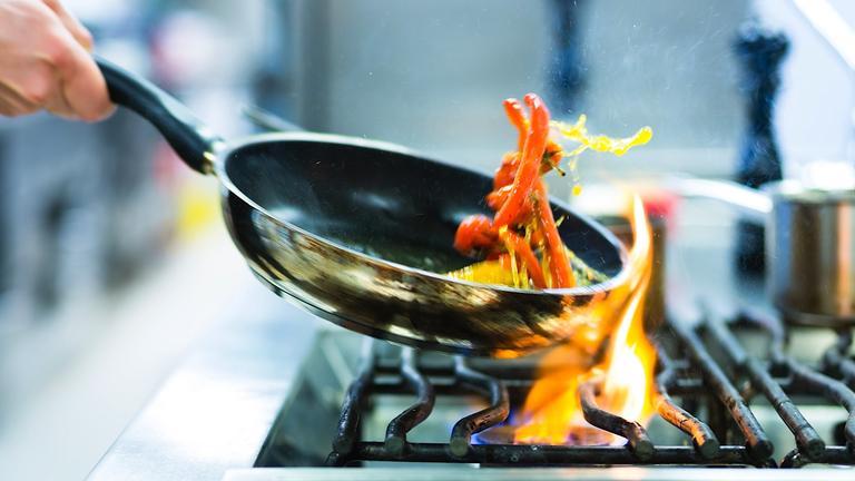 Want to Learn The Basics of Cooking, Or Hone Skills You Already Have? Consider A Cooking Class